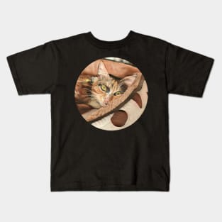 Curled Up floppy cat Kids T-Shirt